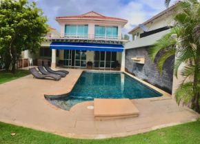 Casa del Mar - Playa semiprivada y piscina privada - 5 habitaciones - Unidad 37